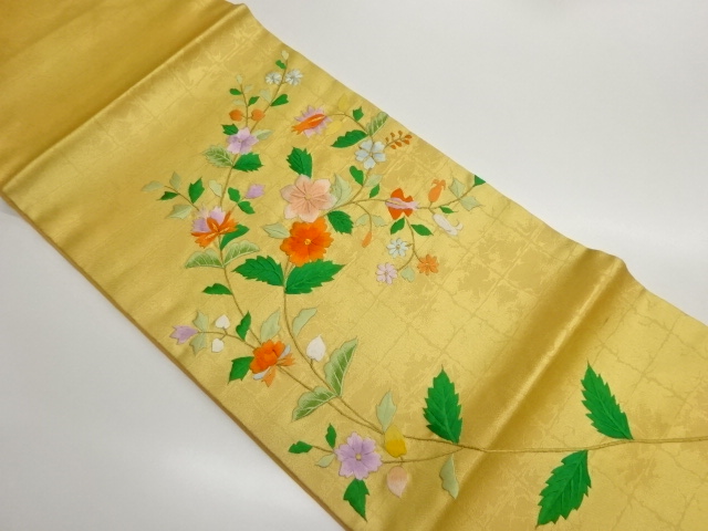 枝葉に花々模様織出し刺繍開き名古屋帯（額縁仕立て）